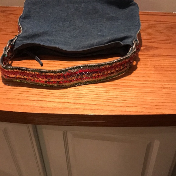 Bolsa por la damas purse. 13.5x10x4” denim with sequined sides and handle. - Picture 7 of 11